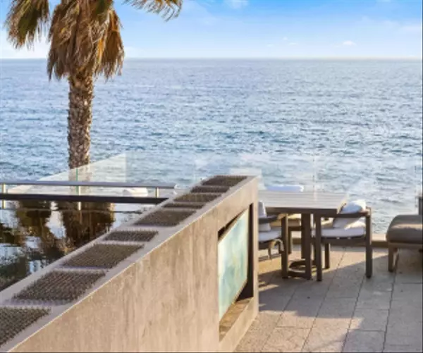La Jolla, CA 92037,6653 Neptune