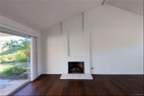 San Diego, CA 92128,17476 Plaza Cerado #91