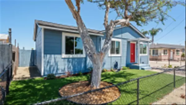 6492-6494 Lanston St., San Diego, CA 92111
