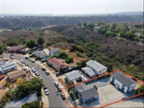 San Diego, CA 92111,6492-6494 Lanston St.