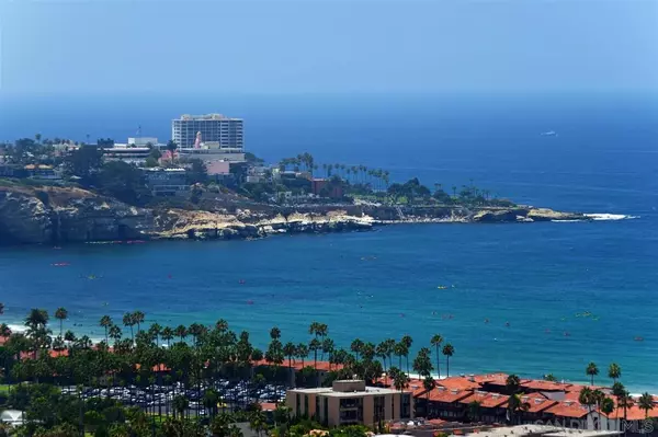 La Jolla, CA 92037,8316 Prestwick Dr
