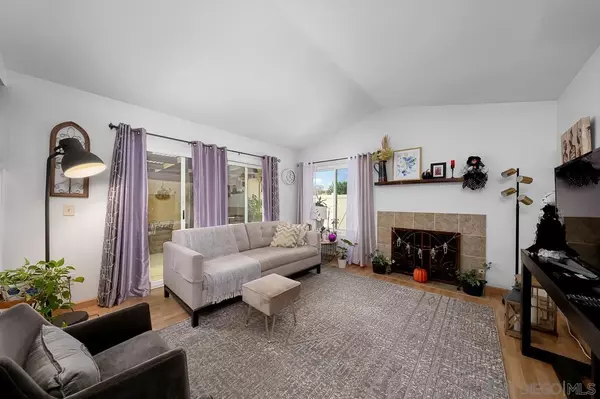 Santee, CA 92071,10366 Rochelle Ave