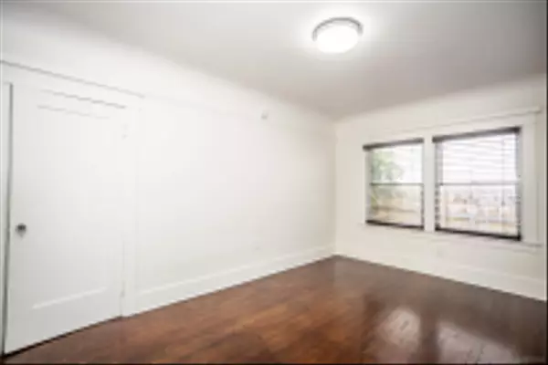 San Diego, CA 92103,1717 Myrtle Ave