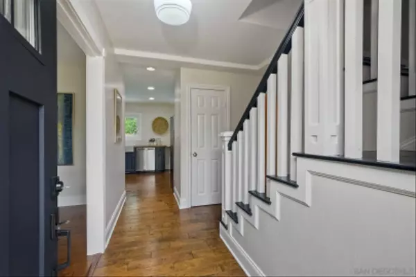 Encinitas, CA 92024,402 Parkwood Ln