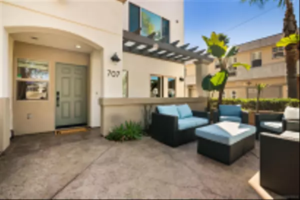 San Diego, CA 92109,707 Diamond St