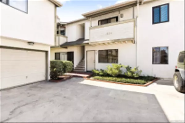 San Diego, CA 92109,1654 Oliver Ave #6