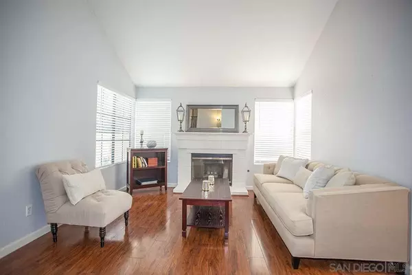 San Diego, CA 92129,9446 Pipilo St