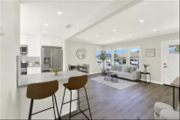 San Diego, CA 92111,3271 Atlas Street