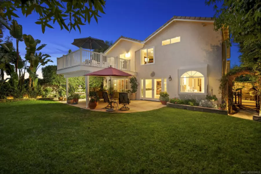 6502 La Paloma St., Carlsbad, CA 92009
