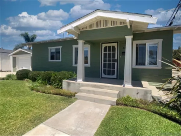 San Diego, CA 92104,3320 Orange Avenue