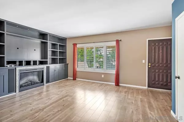 4275 Asher St #54, San Diego, CA 92110