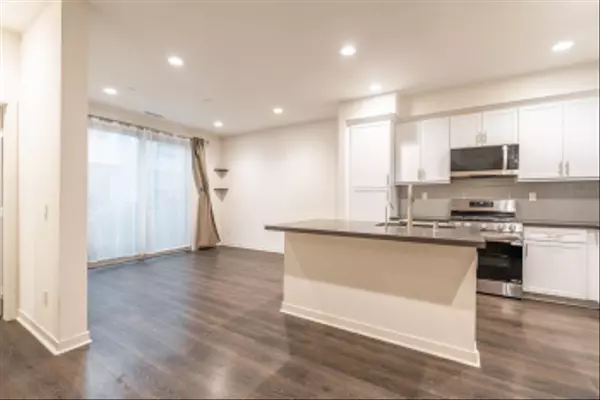 Santee, CA 92071,320 Waverunner Ct