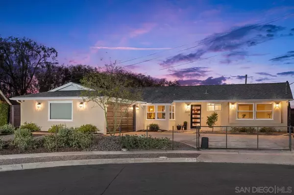 5864 Lamas St, San Diego, CA 92122