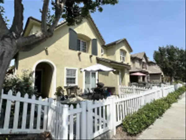 1434 Burgundy Dr, Chula Vista, CA 91913