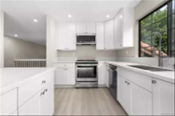 7890 Mission Vista, San Diego, CA 92120
