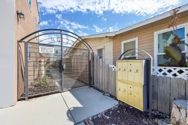 San Diego, CA 92116,4629 Bancroft St.