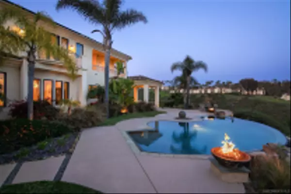 Carlsbad, CA 92009,2922 Managua Place