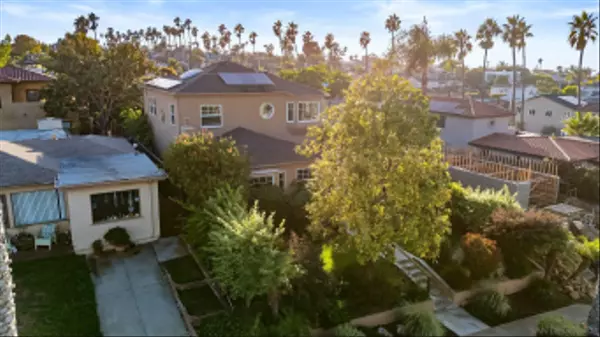 San Diego, CA 92107,4377 Newport