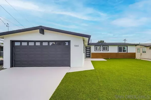 San Diego, CA 92117,5165 Winthrop St