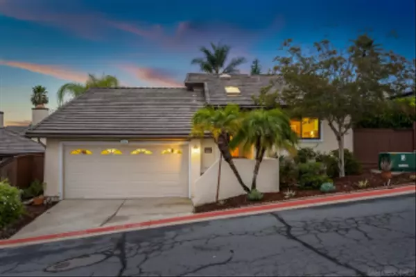 1952 Buckskin Gln, Escondido, CA 92027