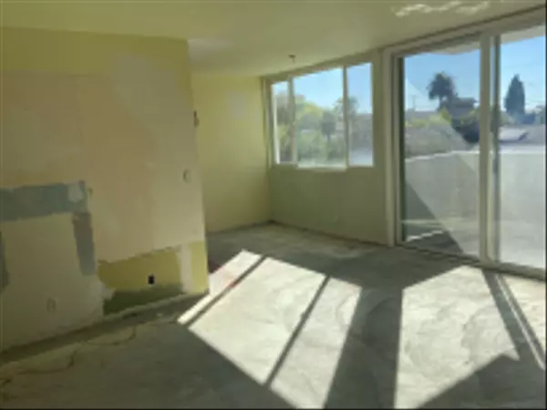 San Diego, CA 92104,1907 Robinson Ave #309