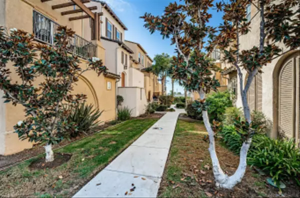 Chula Vista, CA 91910,762 Broadway #34