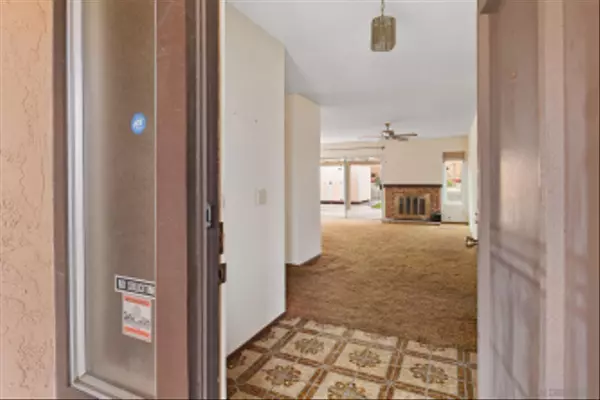 Santee, CA 92071,10969 Crystal Springs