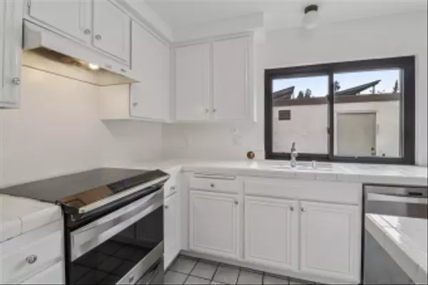 San Diego, CA 92124,10716 Escobar Drive