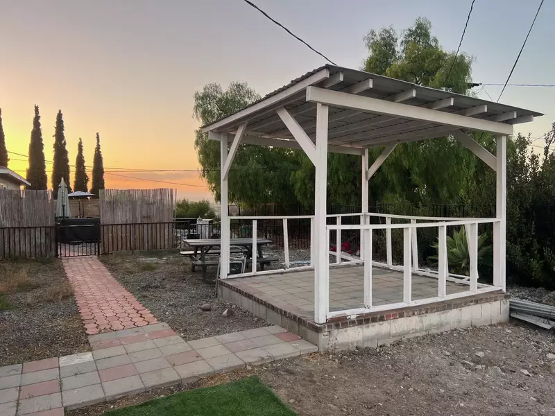 6431-6437 Madrone Avenue, San Diego, CA 92114