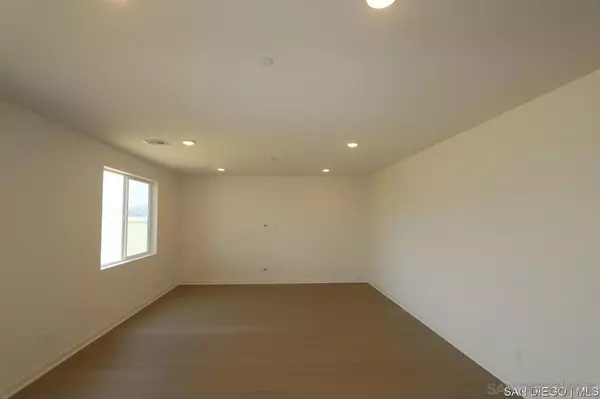 Fallbrook, CA 92028,632 MEADOWOOD ST Lot 398 #LOT 398