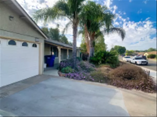 El Cajon, CA 92019,603 GALENA ST