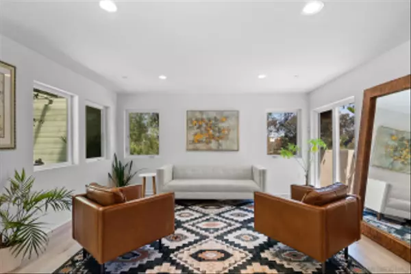 San Diego, CA 92116,4865 39th Street