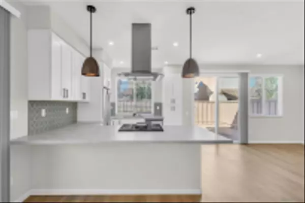 10794 Westonhill Drive, San Diego, CA 92126