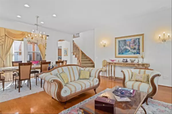 Diego, CA 92130,3971 Via Cangrejo