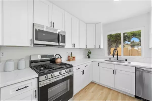 Chula Vista, CA 91911,1325 First Ave