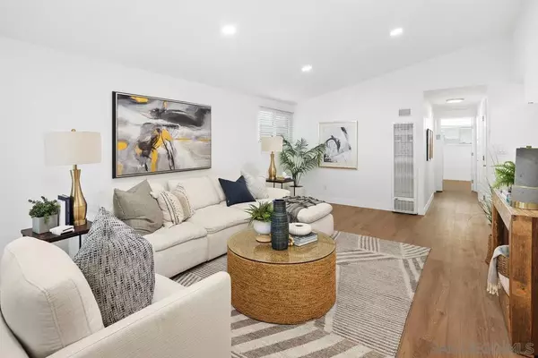San Diego, CA 92123,9212 Ronda Ave
