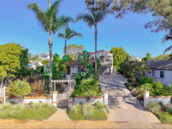 901 Stratford Drive, Encinitas, CA 92024