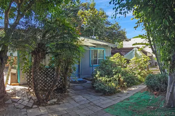 Encinitas, CA 92024,600 N Coast Hwy 101