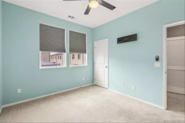 San Diego, CA 92154,5361 Calle Rockfish #68