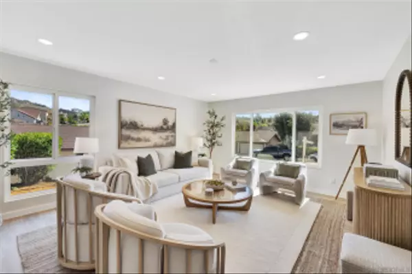 11384 Almazon St, San Diego, CA 92129