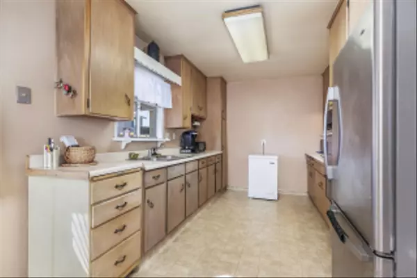 El Cajon, CA 92021,1256 TANGERINE ST