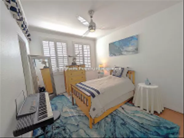 San Diego, CA 92127,14414 Caminito Lazanja