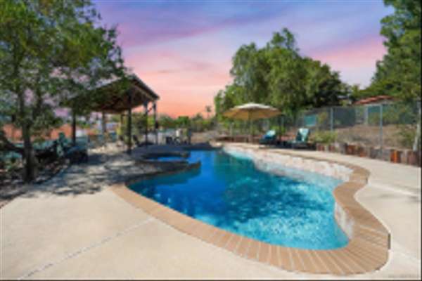 Ramona, CA 92065,24402 Ysidro Drive