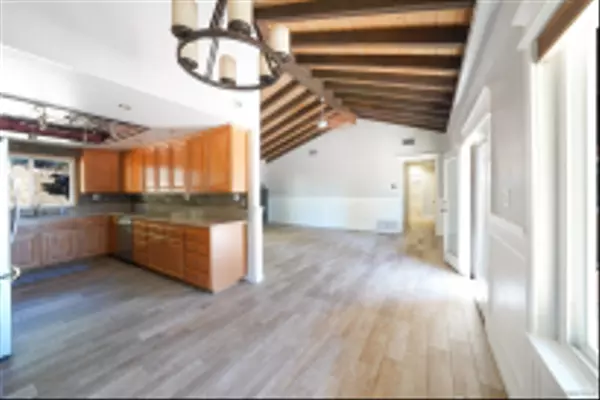 Ramona, CA 92065,24402 Ysidro Drive