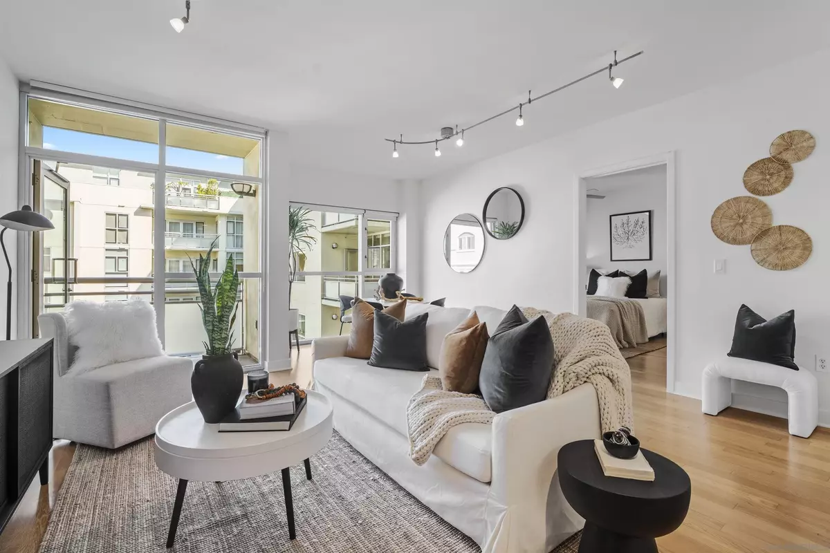 San Diego, CA 92103,3812 Park Blvd #412