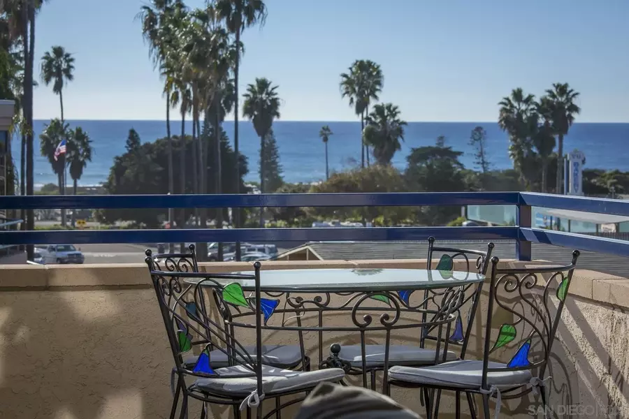 2154 Manchester Ave, Cardiff By The Sea, CA 92007
