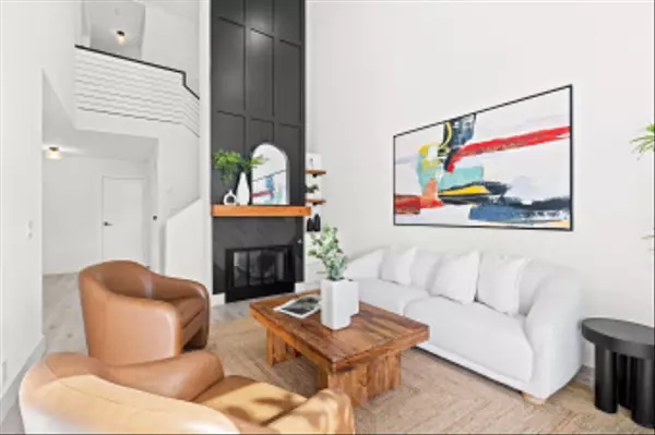 San Diego, CA 92130,12221 Caminito Mira Del Mar