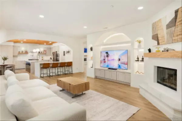 10528 Pinion Trl, Escondido, CA 92026