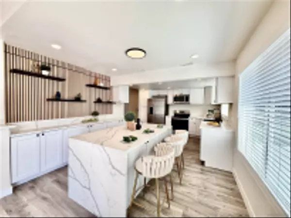 San Diego, CA 92119,8815 Jackie Dr