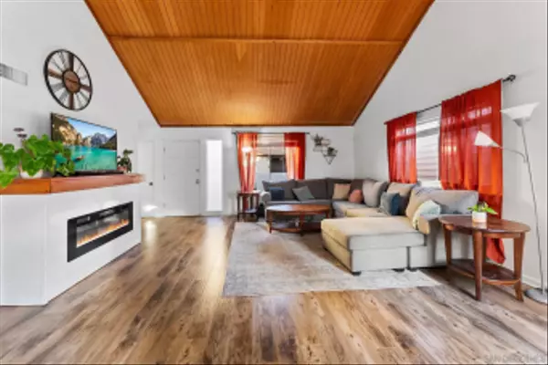 6811 Parkside Avenue, San Diego, CA 92139